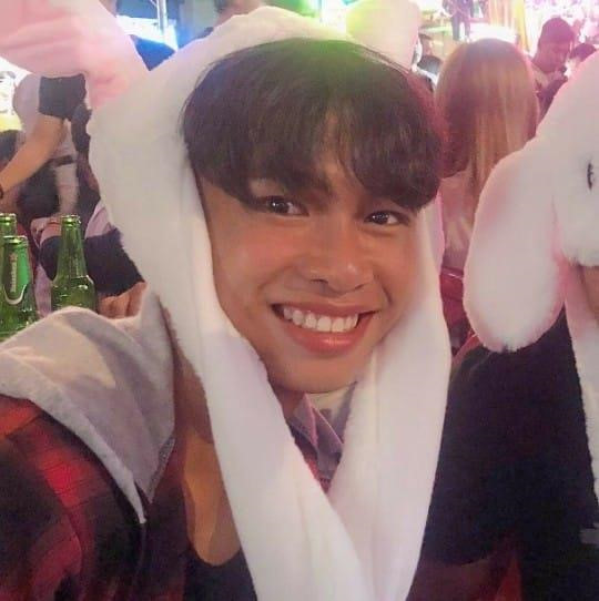 Tới khi được gọi vào đội tuyển U19 Việt Nam, tiền đạo chỉ cao 1,62 m đã thi đấu xuất sắc, góp phần không nhỏ vào chức vô địch của đội nhà.