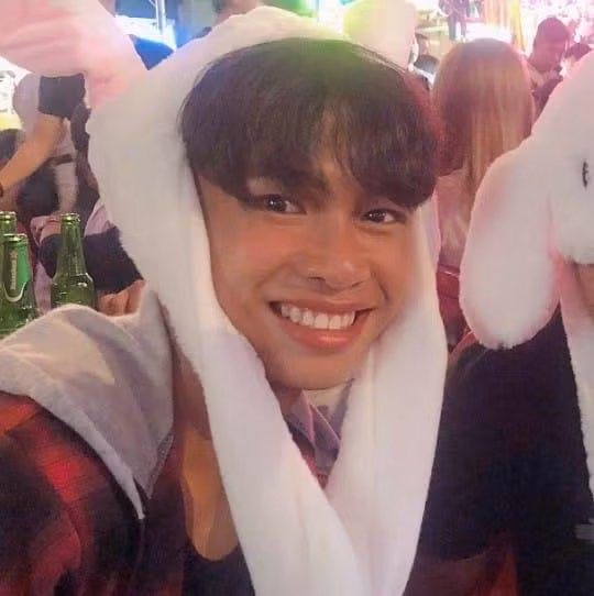 Tới khi được gọi vào đội tuyển U19 Việt Nam, tiền đạo chỉ cao 1,62 m đã thi đấu xuất sắc, góp phần không nhỏ vào chức vô địch của đội nhà.