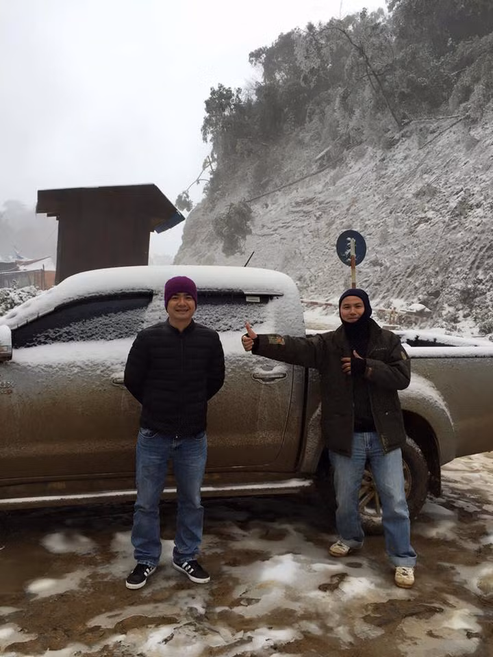 Để làm rõ hơn vấn đề trên, trang tin Songlam Plus đã có cuộc trao đổi nhanh với ông Tăng Văn An – Trường phòng Dự báo Đài Khí tượng thủy văn Bắc Trung Bộ về thông tin tuyết rơi tại Nghệ An và nhận được câu trả lời: "Chúng tôi không có trạm đo nhiệt độ ở Kỳ Sơn nhưng với trạm đo ở các vùng núi cao như Con Cuông, Tương Dương thì nhiệt độ thấp nhất đều ở ngưỡng 11 độ C. Với mức nhiệt ấy thì chưa đủ xuất băng giá chứ nói gì đến tuyết".