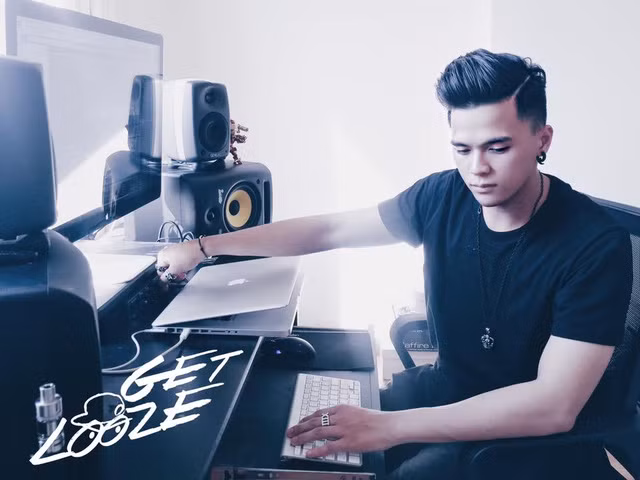 Người yêu nhạc điện tử bắt đầu biết đến tên tuổi của Get Looze khi anh giành chức vô địch giải đấu DJ mang tầm vóc quốc tế phiên bản Việt dưới cái tên "Vietnam Pioneer Digital DJ Battle".