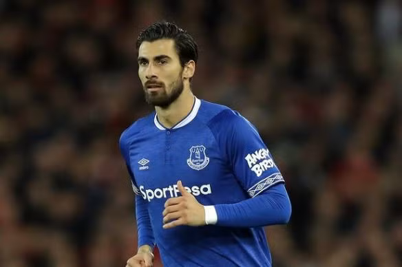 Mới đây, ESPN đã đưa tin rằng Arsenal là câu lạc bộ mới nhất muốn có được chữ ký của tiền vệ Andre Gomes sau những gì mà anh đã thể hiện ở giải đấu cao nhất nước Anh.