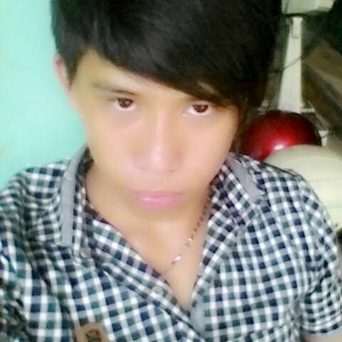 Bản sao của Tùng Sơn có tên thật là Tuấn Kiệt hiện đang sinh sống và tại Vĩnh Long.