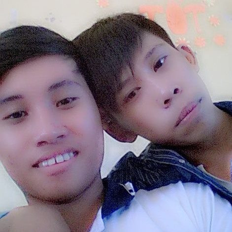 Việc được dân mạng chú ý với ngoại hình na ná “công chúa thủy tề” Tùng Sơn đã biến cuộc sống của chàng trai trẻ này cũng có ít nhiều xáo trộn và anh được đặt biệt danh là Tùng Sơn phiên bản 2.0.