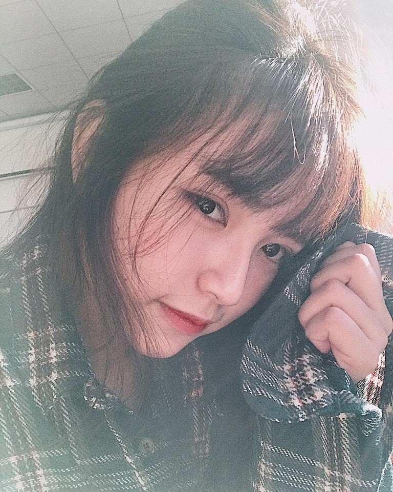 Minh Trân rất thích chơi game và là một game thủ chân chính. Cô bạn này chơi game từ khi mới học lớp 10.