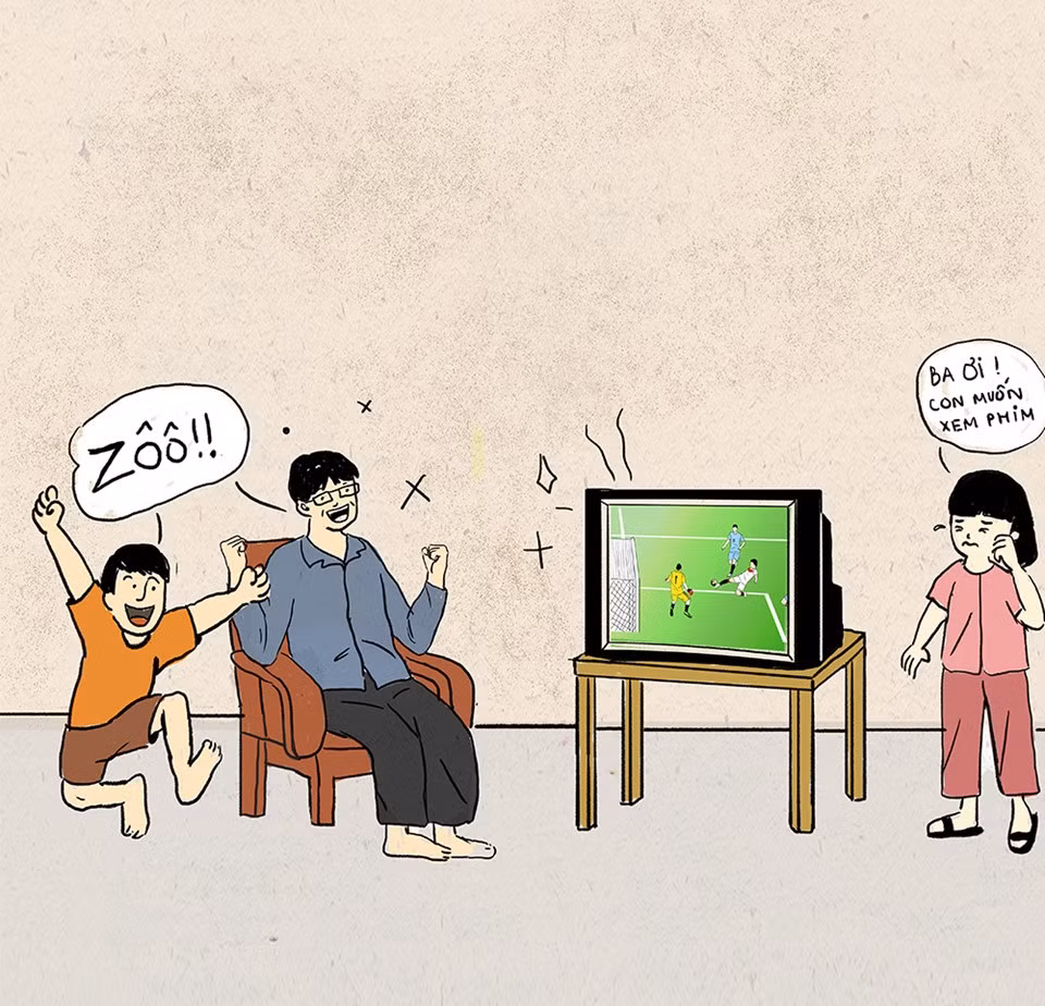 Nhưng cũng không thể quên những lúc phải giành nhau quyết liệt để được xem phim. Bố với anh trai cứ ôm khư khư cái điều khiển tivi để xem bóng đá.