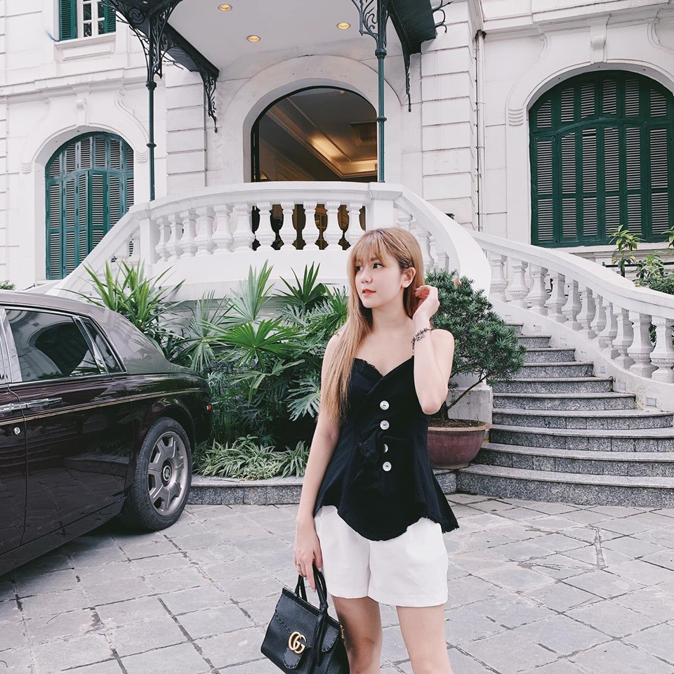 Sự khác biệt lớn về ngoại hình so với trước đây đã làm không ít người cho rằng An Japan đã có can thiệp "dao kéo" lên gương mặt mình, cụ thể là gọt cằm và thu nhỏ sống mũi.