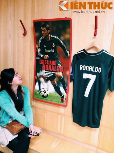 Bên cạnh đó là siêu sao người Bồ Đào Nha từng thi đấu cho MU là Cristiano Ronaldo.