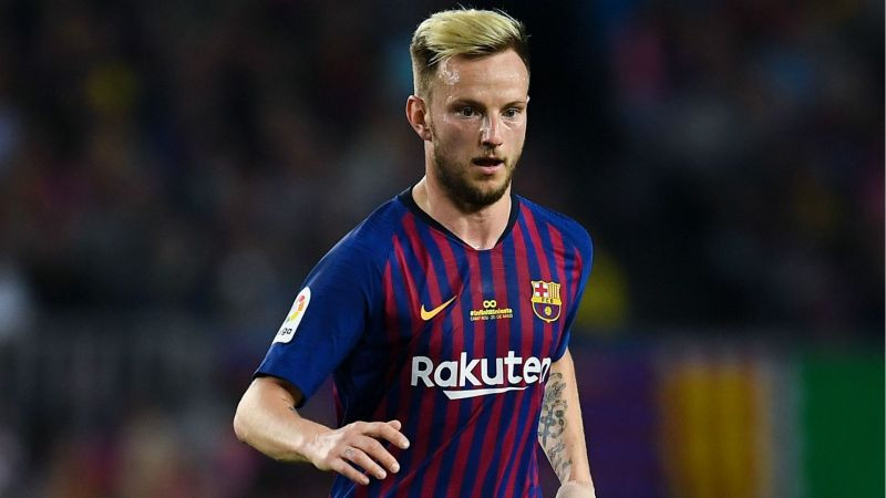 Tờ Mundo Deportivo khẳng định Barcelona sẽ để Ivan Rakitic ra đi, nếu nhận đủ 50 triệu euro. Con số này phải chăng nếu so sánh với tài năng của ngôi sao người Croatia.