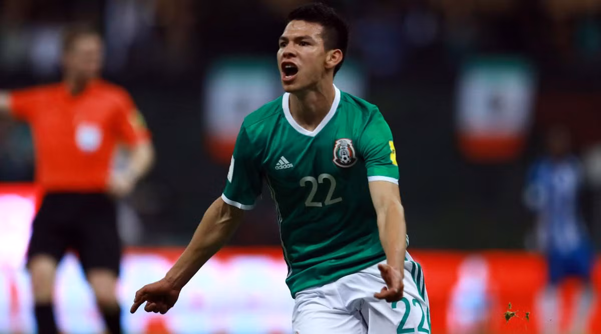 Arsenal tính chi 20 triệu bảng cho sao Mexico: Arsenal có kế hoạch đề nghị số tiền 20 triệu bảng tới PSV cho cầu thủ chạy cánh Hirving Lozano sau khi đã hoàn thành nhiệm vụ trinh sát suốt thời gian dài. Lozano ghi được 43 bàn thắng trong 149 lần ra sân cho đội bóng Pachuca của Mexico trước khi đến PSV hồi tháng 6. Ngôi sao 22 tuổi này đã có tác động tức thì ở CLB Hà Lan, ghi 6 bàn trong 6 trận và trở thành cầu thủ đầu tiên ghi bàn trong 3 trận mở màn cho PSV.