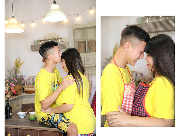 Cách đây vài giờ, trên trang cá nhân của mình, Thu Trang gây sốc khi đăng loạt ảnh tình tứ cùng một anh chàng điển trai. Kèm theo đó, nữ sinh ngực khủng Hải Dương còn kèm theo dòng trạng thái: "Ai nói gì thì nói, mình vẫn bên nhau anh nhỉ".