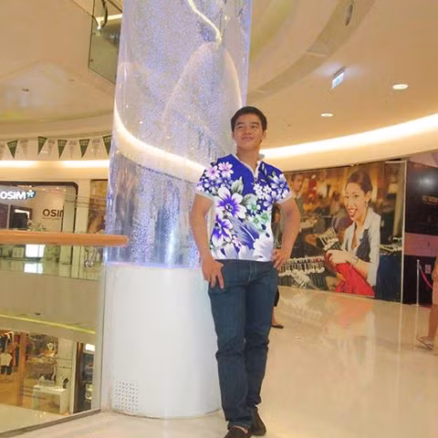 Chăn con công phiên bản màu xanh.