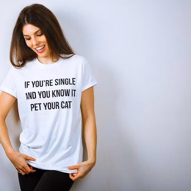 Thế nhưng mới đây, lượng fan của Stina Sanders bất ngờ giảm xuống khi cô cho đăng tải những bức hình mặt mộc, kém xin của mình.