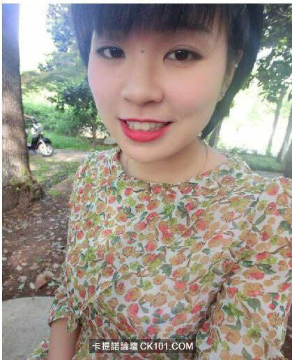 Vẻ xinh đẹp của cô gái bí ẩn người Thái từ tomboy đen nhẻm hóa hot girl gợi cảm sau màn biến hình bất ngờ.