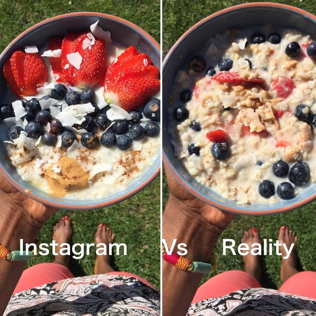 Một lưu ý quan trọng khi chụp hình thức ăn để khoe lên mạng đó là chỉ nên chụp trước khi ăn. Và gần như tất cả đều không đẹp lung linh như trên ảnh.