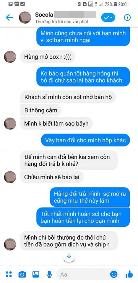 Sau khi bức xúc phản hồi với shop bán socola, H.Y đã xuôi xuôi vì thấy shop cũng biết ý sửa sai, đề nghị gửi lại hộp mới. Tuy nhiên, điều khiến cô bạn trên cảm thấy bức xúc đó là câu trả lời của chủ shop bán hàng online: "Đừng bỏ đồ ăn đi vì nó phí, nếu không lấy thì gửi lại mình ăn".