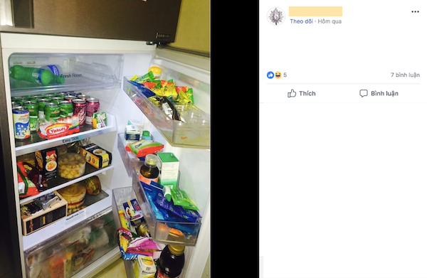 Mới đây, một cô gái chia sẻ về điều bất ngờ cất giữ trong ngăn kéo ở bàn làm việc. Mọi người thường nghĩ ngăn kéo ở bàn làm việc chỉ có giấy tờ, tài liệu nhưng không ngờ cô gái này lại cất giữ rất nhiều các loại bánh kẹo, đồ ăn vặt.