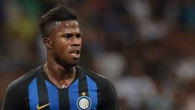 Theo Calciomercato, 1 trong số những cái tên được AC Milan nhắm đến là Keita Balde Diao. Chàng trai 24 tuổi hiện đang khoác áo AS Monaco và hứa hẹn sẽ giúp ích rất nhiều cho đội bóng thành Milan bởi anh đã quá quen với môi trường Serie A.