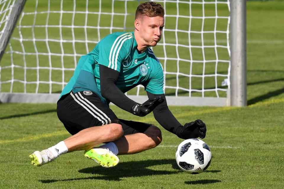 Arsenal đang tiến gần đến 3 bản hợp đồng khác với Lucas Torreira (Sampdoria), Bernd Leno (Leverkusen) và Sokratis Papastathopoulos (Dortmund).