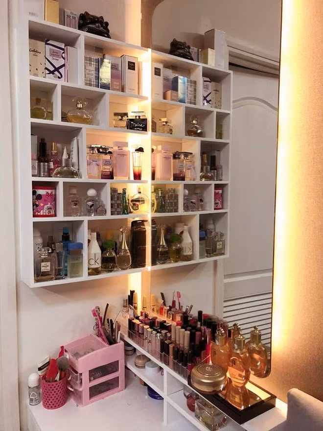 Trao luu khoe goc trang diem dang khien chi em phat sot