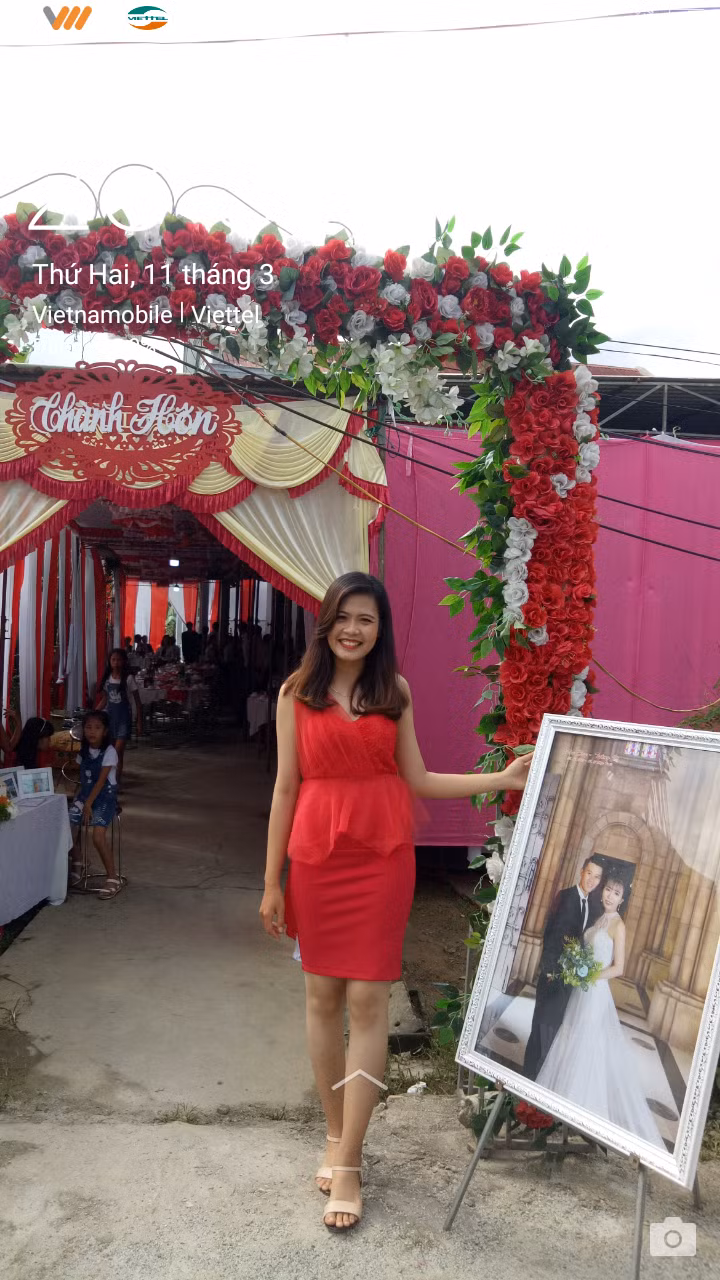 Được biết, gái ế 30 tuổi M.T có tên đầy đủ là Trần Thị M.T sinh năm 1992, hiện đang làm kỹ sư nông nghiệp tại khu nông nghiệp ứng dụng công nghệ cao tại Quảng Bình.