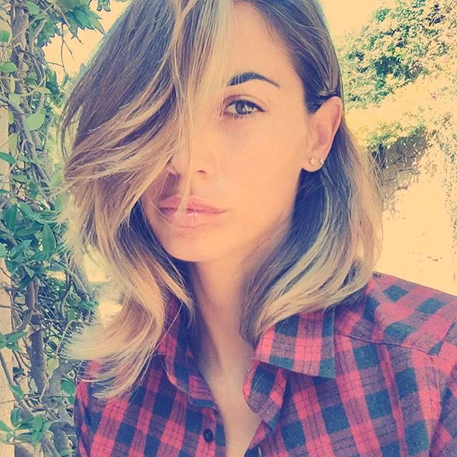 Rất nhiều lần, Melissa Satta và Kevin Prince Boateng đã diễn cảnh nóng rất mùi mẫn giữa chỗ đông người như bãi biển hay những nơi công cộng.