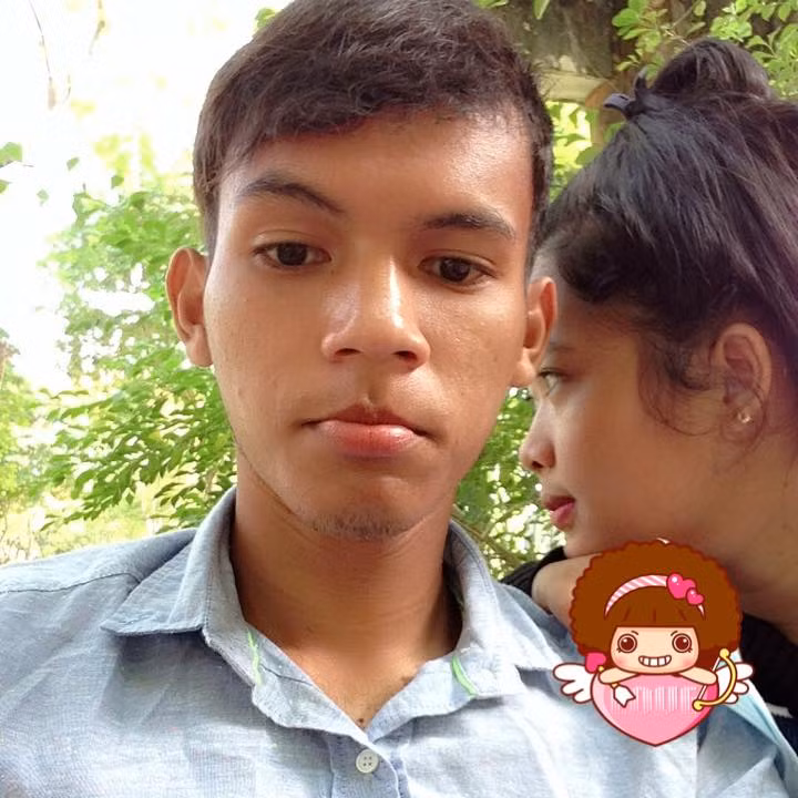 Được biết mối tình giữa Lâm Thuận và Quỳnh Như bắt đầu từ năm 2014 và dù không có nhiều thời gian bên nhau nhưng cặp đôi này vẫn thường liên lạc và quan tâm tới nhau qua những cuộc điện thoại hay những dòng tin nhắn.