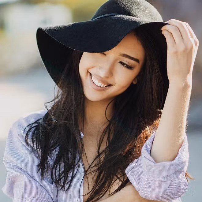 aylor Tran hy vọng sẽ tiến xa hơn trong công việc người mẫu dù biết đây là ngành nghề có tính cạnh tranh cao.