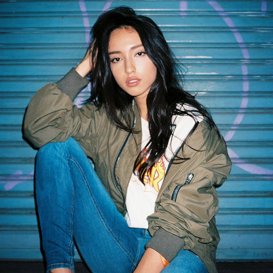 Bên cạnh đó Taylor Tran chia sẻ muốn cao thêm 2,5 cm (chiều cao hiện tại của cô là 1,7m).