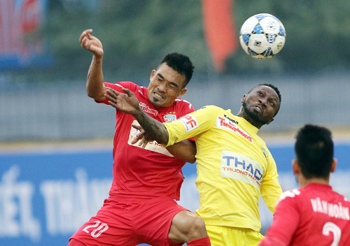 Cau thu Viet mong ngong cho thuong Tet Nguyen dan