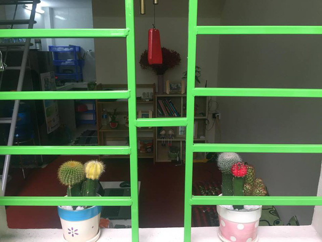 Chàng trai quê Vĩnh Phúc được biết tới nhờ những bức ảnh khoe căn phòng siêu gọn gàng đó là Lê Xuân Trường (SN 1993), hiện làm công việc bán thời gian tại Hà Nội.