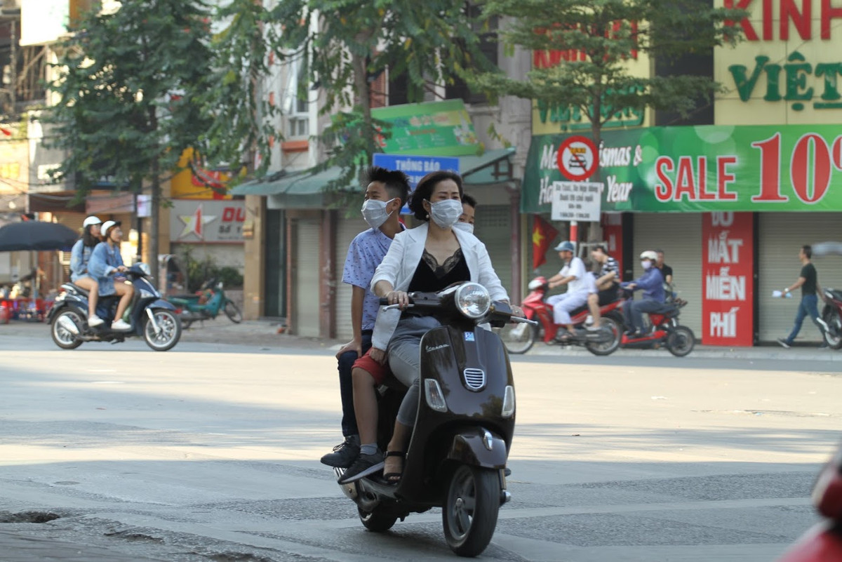 Chạy ngược chiều, lấn làn là điều khá dễ thấy.