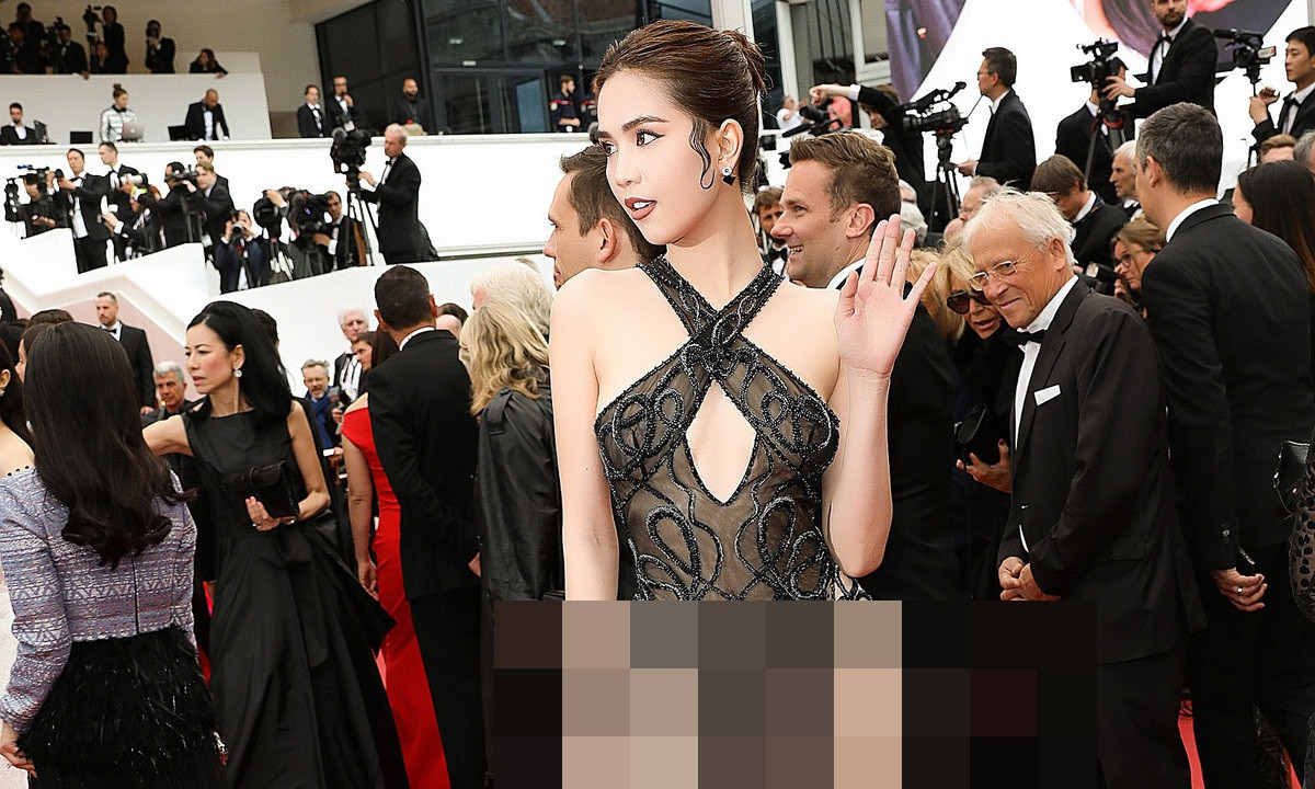 Tối ngày 19/5 trên MXH, dân mạng xôn xao với những hình ảnh của Ngọc Trinh tại LHP Cannes 2019. Sự việc sẽ chẳng có gì đáng nói nếu như "nữ hoàng nội y" này không diện bộ đồ mỏng như sương, khoe thân một cách lố lăng.