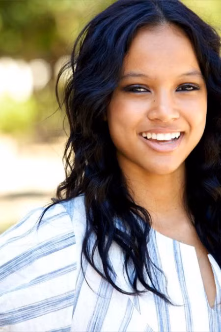 Karrueche Tran có mẹ là người Việt và cha cô là người gốc Jamaica.