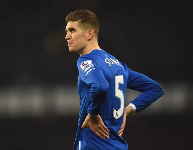 John Stones là mục tiêu mà Mourinho theo đuổi hồi còn ở Chelsea, chắc chắn điều tương tự sẽ xảy đến trong tương lai gần khi ông tới nhận nhiệm vụ tại CLB Manchester United.