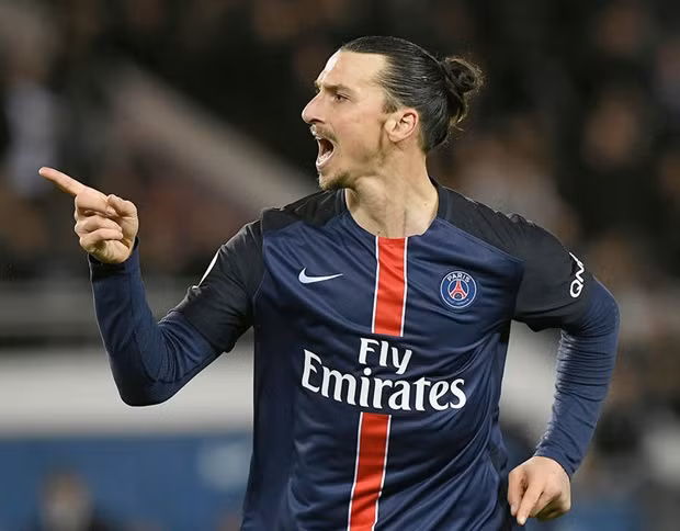 Đẳng cấp không cần phải bàn cãi, kinh nghiệm luôn có thừa, vẫn chưa có dấu hiệu tuổi tác, tiền bạc không là vấn đề khi Zlatan Ibrahimovic là cầu thủ tự do Hè này.