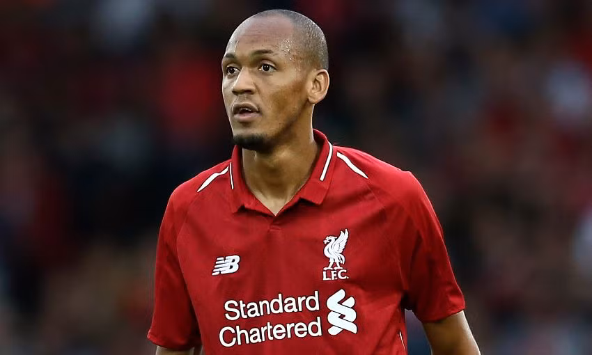 Chuyển nhượng cầu thủ từ The Sun, bất chấp khởi đầu khó khăn tại Liverpool, Fabinho khẳng định anh vẫn hạnh phúc ở Anfiled và không có ý định ra đi như truyền thông đồn đoán.