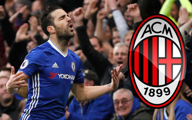 Theo Calciomercato, AC Milan đang tìm cách thuyết phục Chelsea bán Fabregas với giá thấp hơn 10 triệu euro. Lý do vì tiền vệ 31 tuổi này chỉ còn 1 năm hợp đồng.
