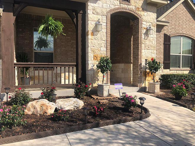 Quach Thanh Danh bo biet thu Sai Gon, sang My song trong can nha nay