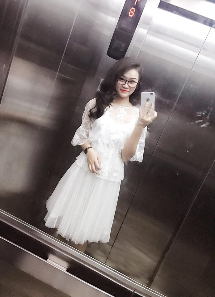 Chân dung nickname Hương Ly cô chị vừa có bài bóc phốt em gái khiến cộng đồng mạng chú ý.