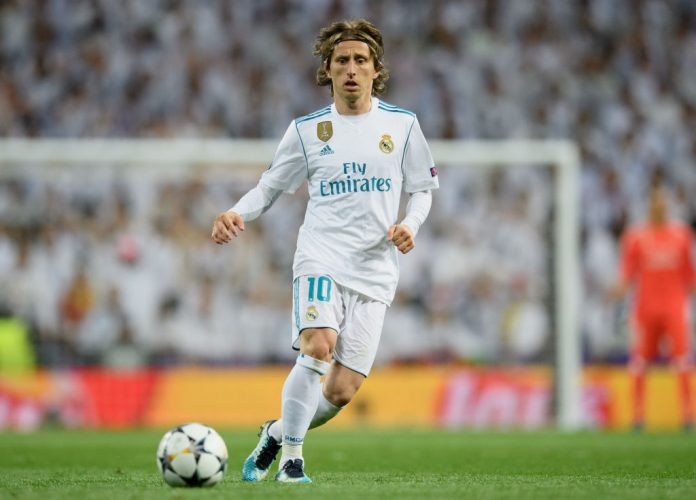 Tiền vệ Luka Modric được cho là đang xem xét chuyển tới Juventus sau khi không còn cảm nhận được niềm vui chơi bóng tại Real Madrid.