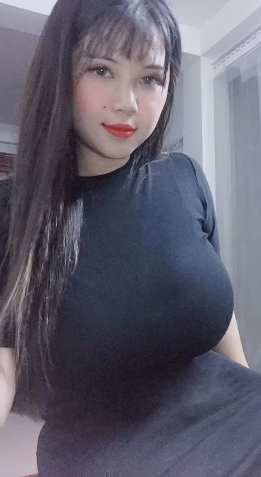 Với kết quả này, Trang có 2 môn dưới điểm trung bình là Toán và Sử.