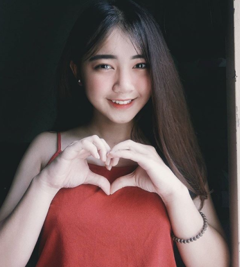 Nguyễn Thị Ngọc Thảo (SN 1999), cô bạn này sinh ra tại xứ Huế mộng mơ nhưng đã theo gia đình vào học tập và sinh sống tại Sài Gòn từ nhiều năm nay.