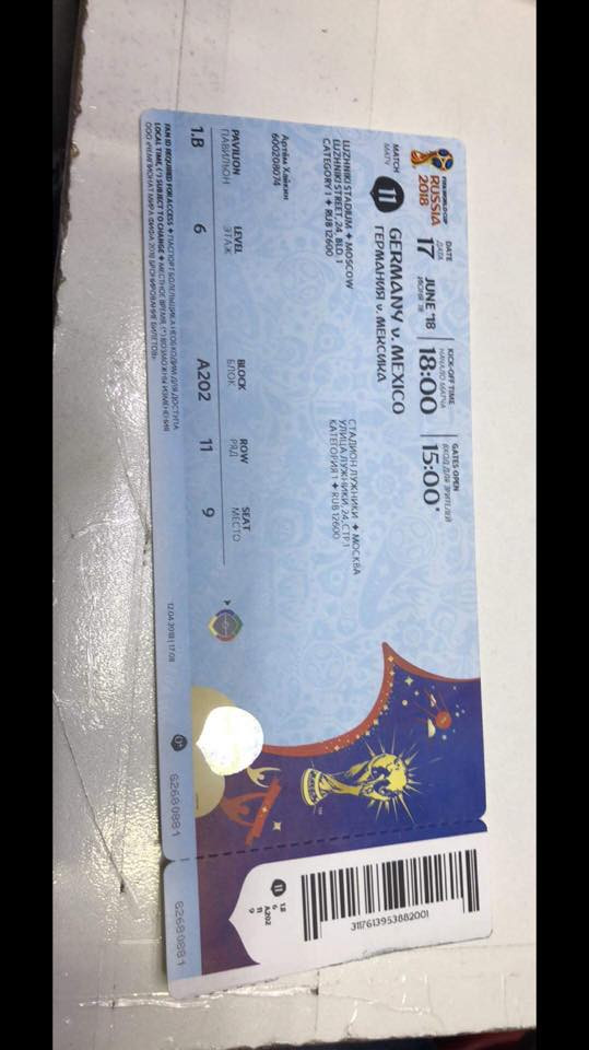 Hiện tại, anh Lê Anh Tiến đã đặt mua được vé xem 2 trận đấu giữa Đức - Mexico, cùng với Bồ Đào Nha - Ma Rốc. Tổng “thiệt hại” cho 2 "diễm phúc" được xem tận mắt các trận đấu này vào khoảng 30 triệu đồng.