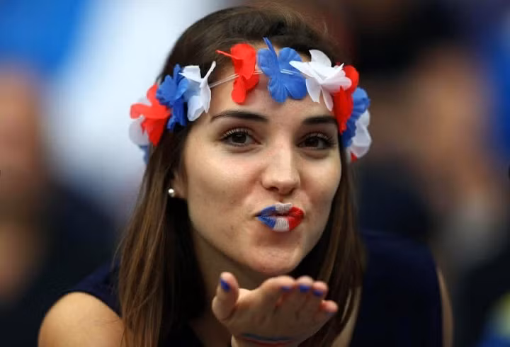 Kho quen ve dep cua nhung nu CDV tai Euro 2016