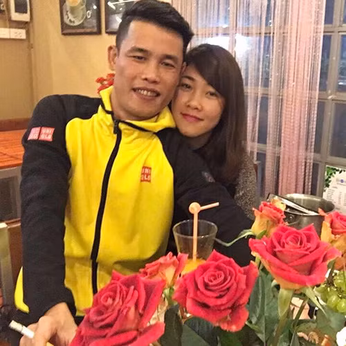 Sau nhiều thăng trầm trong cuộc sống và hai cuộc hôn nhân rạn nứt, Hiệp Gà kết hôn lần thứ 3 vào tháng 4.2016 tại Hưng Yên. Anh đã rơi nước mắt trong ngày cưới. Cô vợ thứ 3 của Hiệp Gà là Phạm Diệu Thúy, quê ở Vân Đồn, Quảng Ninh.