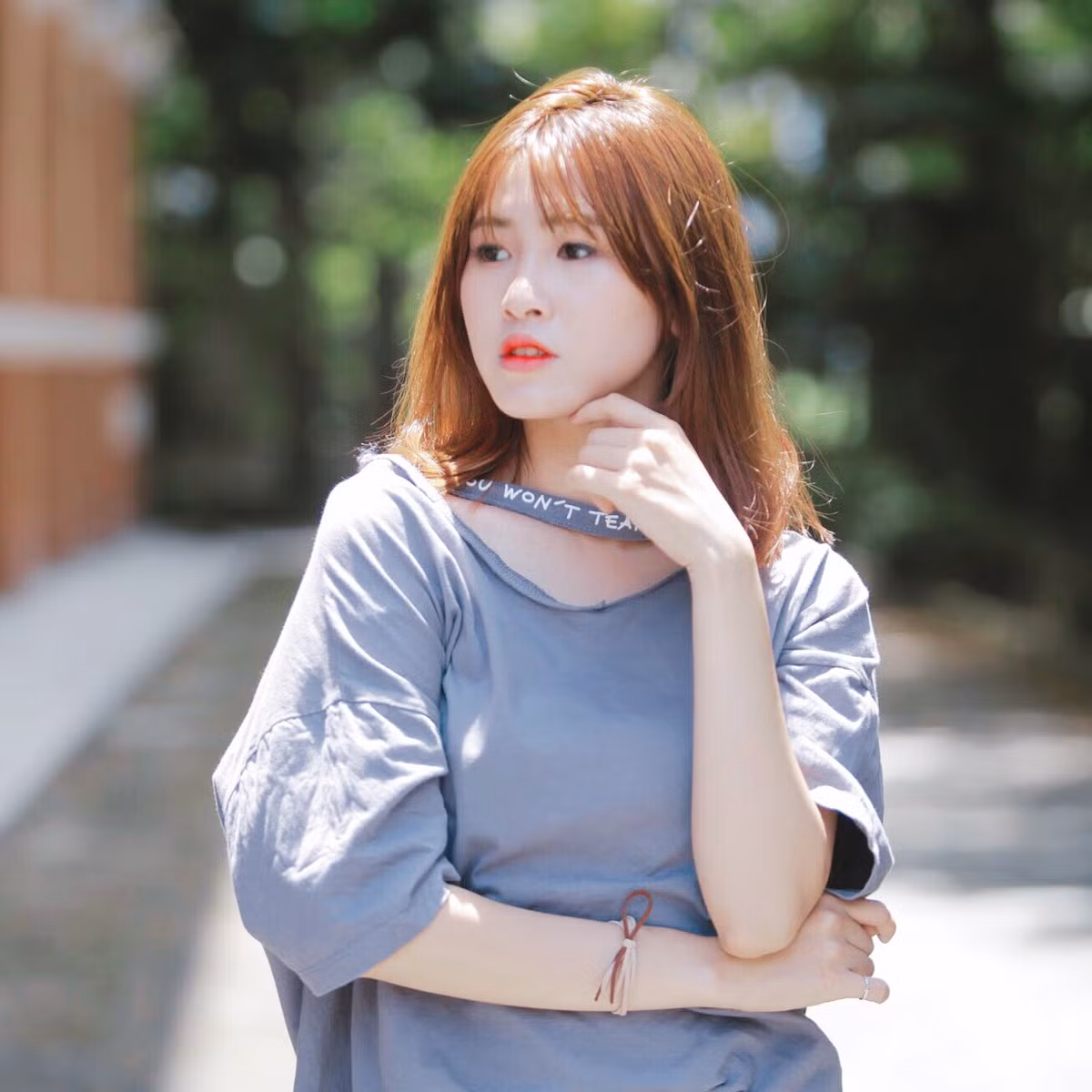 My Vũ tên đầy đủ là Vũ Thị Khánh My, biệt danh Xóa Xụy. Cô sinh ngày 16/1/1996 tại Quảng Nam. Hiện tại, hot girl 9X này đang học và làm việc tại TP HCM trong vai trò diễn viên của nhóm FAPTV.