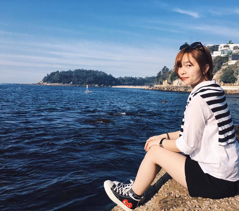 Vẻ ngoài trong sáng và cực cuốn hút của Tú Anh, du học sinh Việt tại Australia.