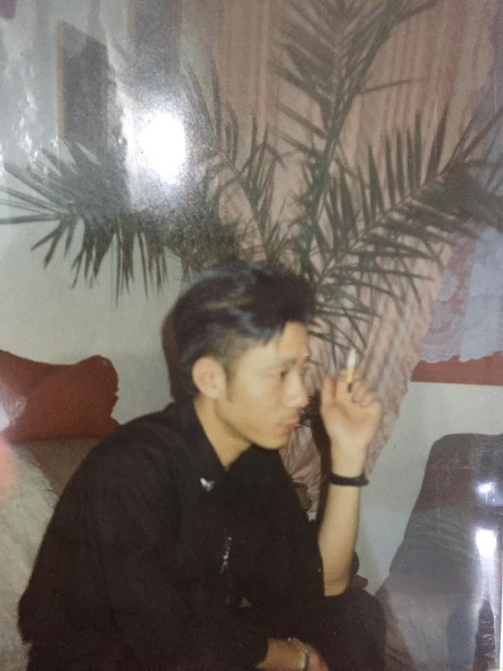 Dù thời đó công nghệ chụp ảnh vẫn chưa phát triển nhưng bố của Vân Chi đã lưu lại cho mình rất nhiều khoảnh khắc từ phong trần cho đến lịch lãm.