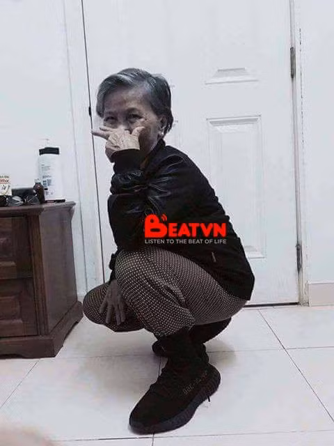 Việc các ông, bà ăn mặc đứng đắn là chuyện không còn lạ. Nhưng hình ảnh các " ông bà anh" ăn chơi chẳng kém giới trẻ trong các trang phục thời thượng như quần rách, áo hiphop hay đi sneaker đã khiến dân mạng phải phì cười.