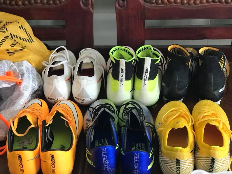 Trước những lời 'bóc phốt' của hội chị em, nhiều anh chàng cũng ngậm ngùi lên tiếng thừa nhận nhưng vẫn bày tỏ những quan điểm riêng.